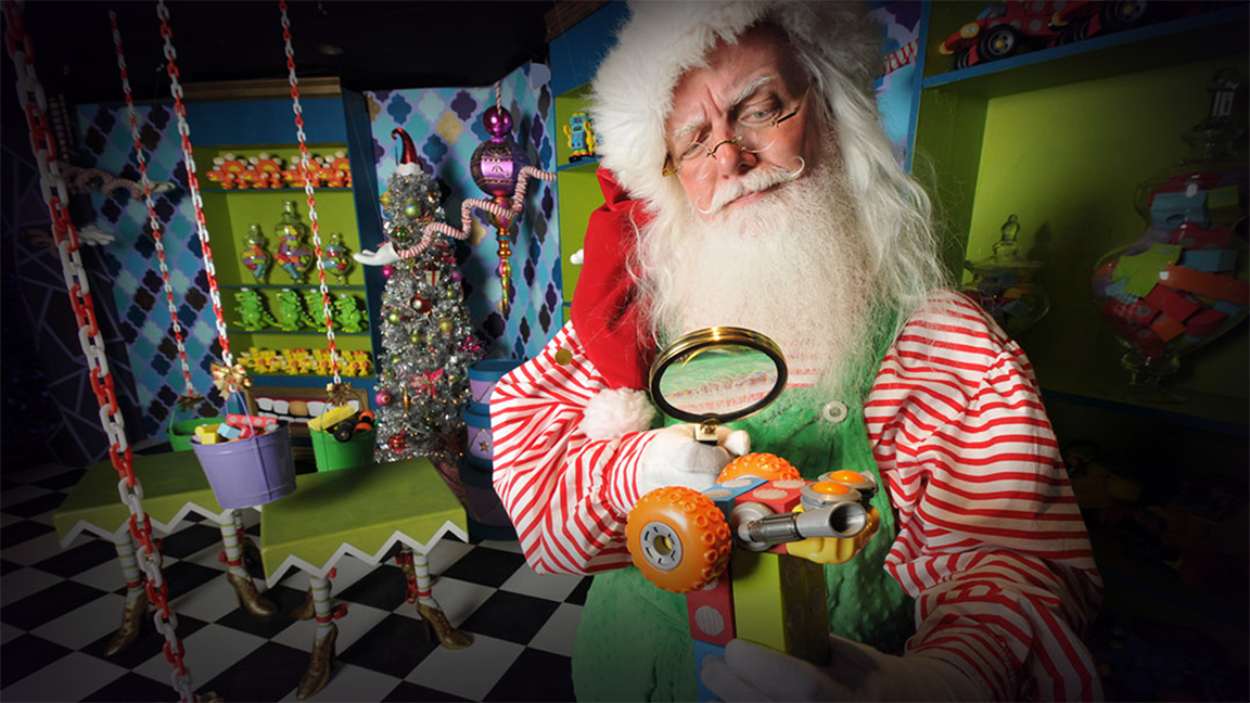 222 Kids experimenting with a Christmas elf at Mr. Kringle's Inventionasium Experience in Cleveland, Ohio